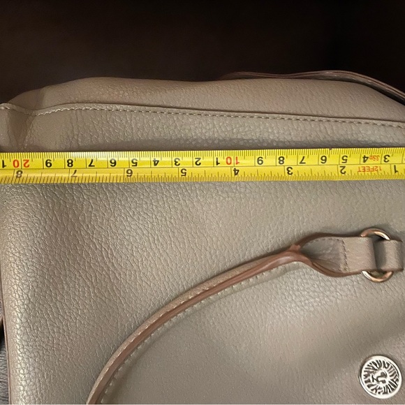 Anne Klein Gray Hand & Shoulder Bag - Picture 8 of 9